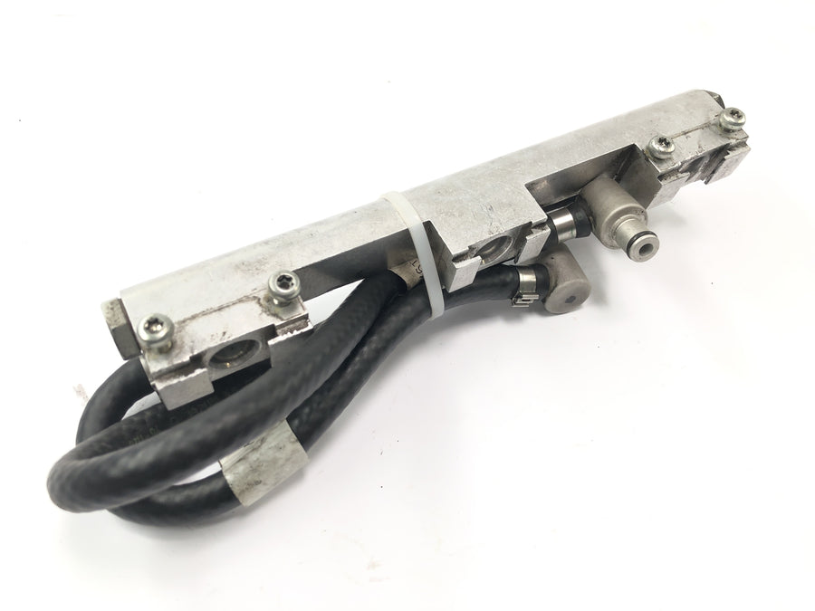 Triumph Speed ​​​​Triple T509 [1998] - Alimentation carburant rampe d'injection