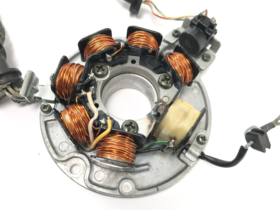 Yamaha DT 125 R DE03 [2000] - Plaque de base d'allumage du stator d'alternateur