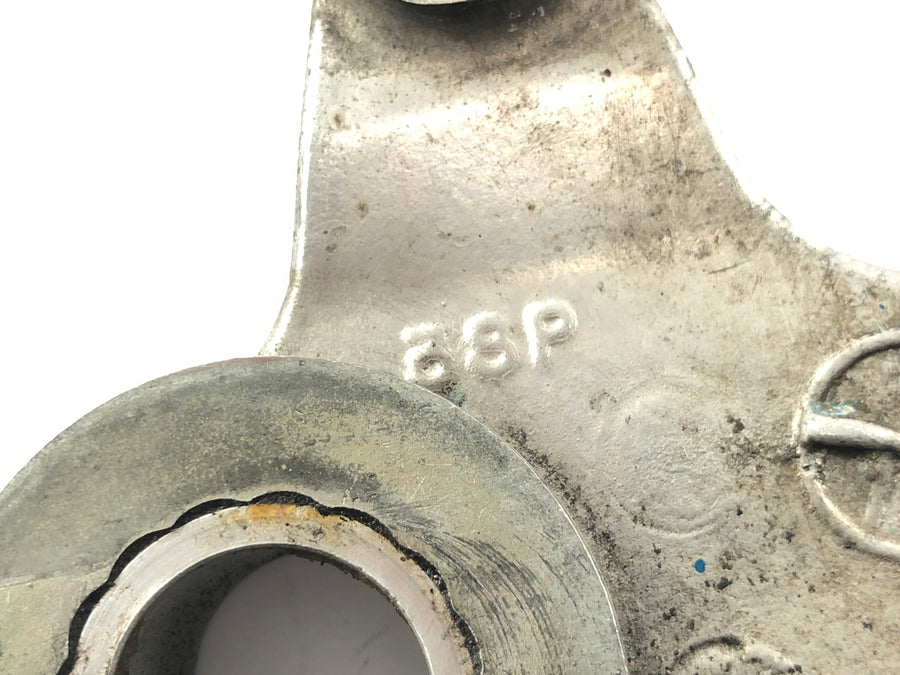 Yamaha TT 600 E 4GV [1995] - Brake caliper holder, rear brake caliper mount