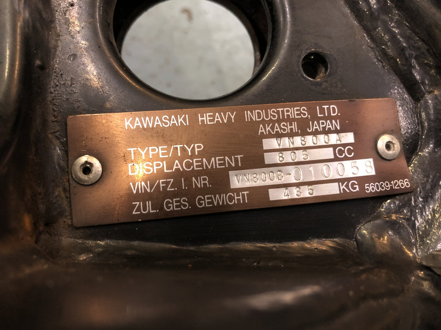Kawasaki VN 800 Classic [2000] - Cadre avec papiers