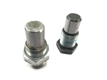 Yamaha XVS 650 4VR [1997] - Swingarm bolt screws pivot bolt bearing bolt - 0