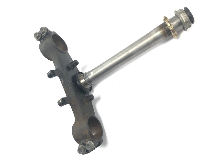 Honda NX 650 Dominator RD02 [1994] - lower fork bridge lower steering head part