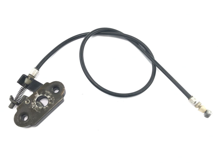 Triumph Daytona 1200 T300D [1994] - Seat lock with Bowden cable
