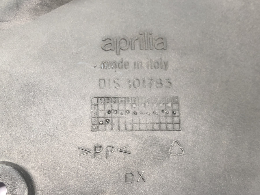 Aprilia Mille RSV 1000 ME [1999] - Side fairing part