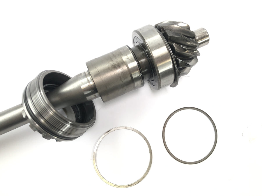 Suzuki VZ 1500 WVCU [2011] - arbre de transmission à cardan