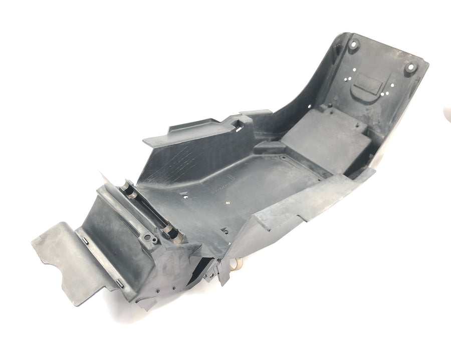 Honda VFR 800 FI RC46 [1999] - Support de plaque d'immatriculation sous carénage d'aile arrière