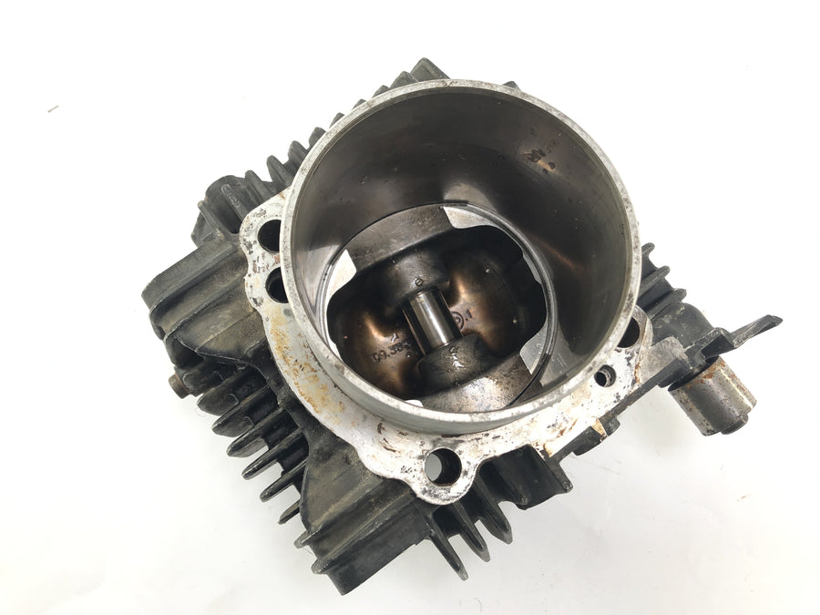 Ducati 900 SS [1991] - Cylindre à piston horizontal