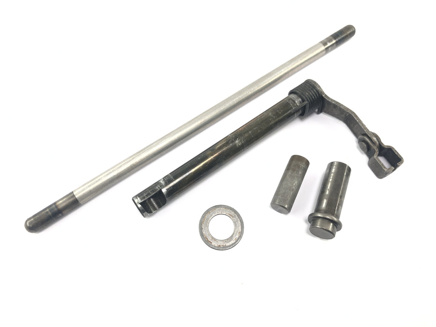 Honda NX 650 Dominator RD02 [1994] - Clutch slave lever with clutch push rod