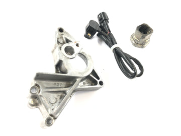 Kawasaki W 650 EJ650A [1999] - Speedometer sensor with holder