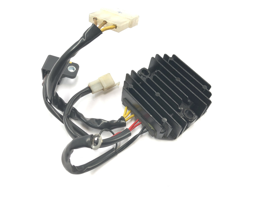 KTM RC 125 [2016] - Voltage regulator regulator rectifier charge controller electronic module