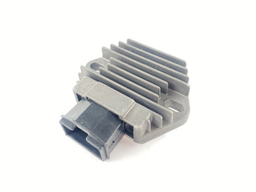 Honda CBR 900 RR SC33 [1996] - Regulator Rectifier - 0