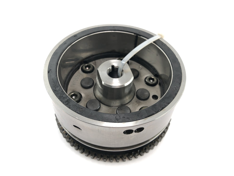 Yamaha XV 1600 Wild Star VP08 [2002] - Alternator rotor pole wheel with starter freewheel