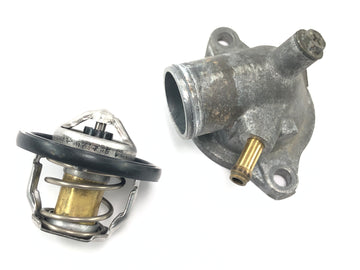Suzuki GSX R 1000 WVBZ K3 [2003] - Thermostat insert thermostat avec boîtier