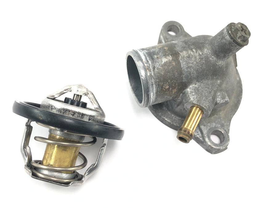 Suzuki GSX R 1000 WVBZ K3 [2003] - Thermostat insert thermostat avec boîtier