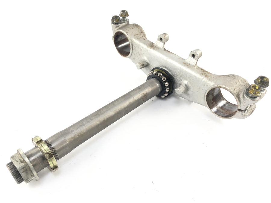 Honda NX 650 Rd02 [1989] - Fork Bridge ci-dessous