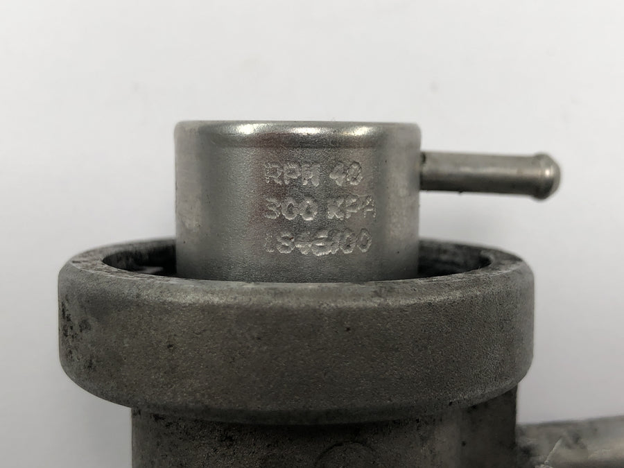 Moto Guzzi V10 Centauro [1998] - Régulateur de pression de carburant Régulateur de pression de carburant
