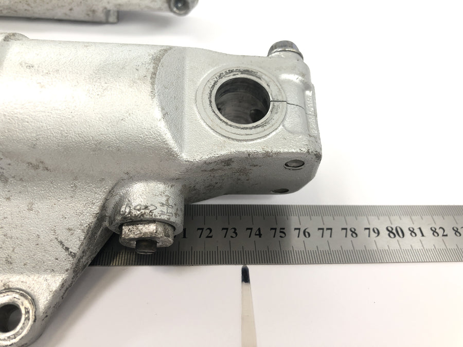 Honda CBR 900 RR Fireblade SC33 [2000] - Fourche fourche télescopique avec axe