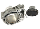 KTM 950 Adventure LC8 [2004] - Cylindre avec piston arrière-6
