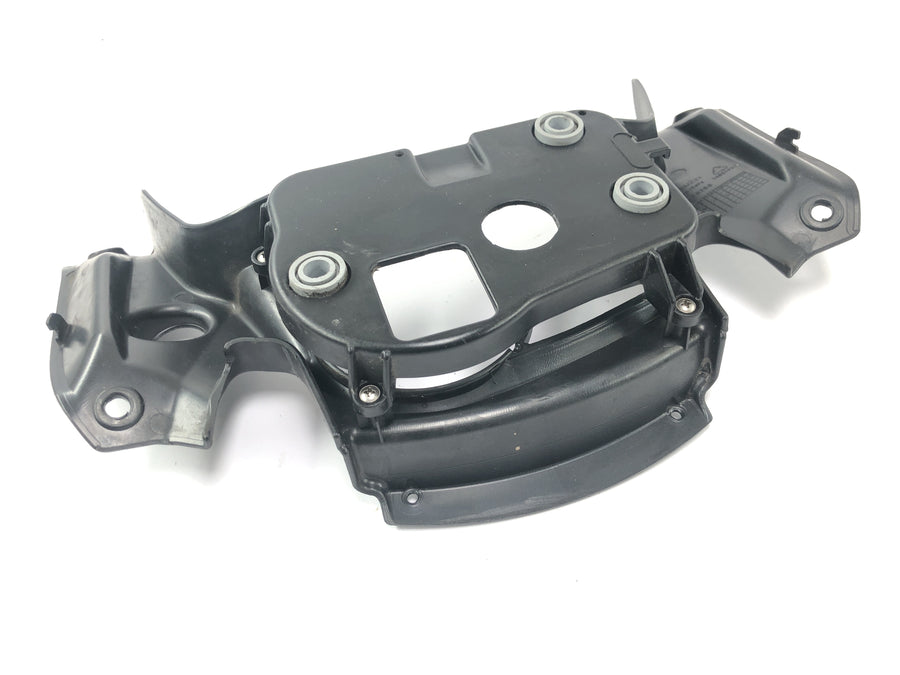 Moto Guzzi Stelvio 1200 8V [2016] - Carénage de cockpit support cockpit
