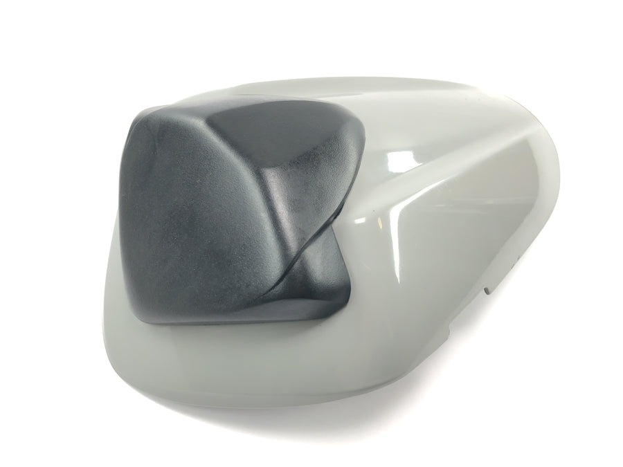 Suzuki GSX R 1000 WVB6 K6 [2006] - Capot passager couverture de siège selle monoplace