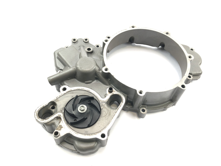 KTM 950 Adventure LC8 [2004] - Clutch cover inside engine cover water pump