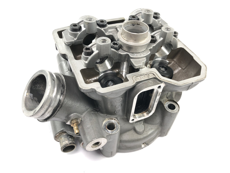 KTM 950 Adventure LC8 [2004] - cylinder head valve head front