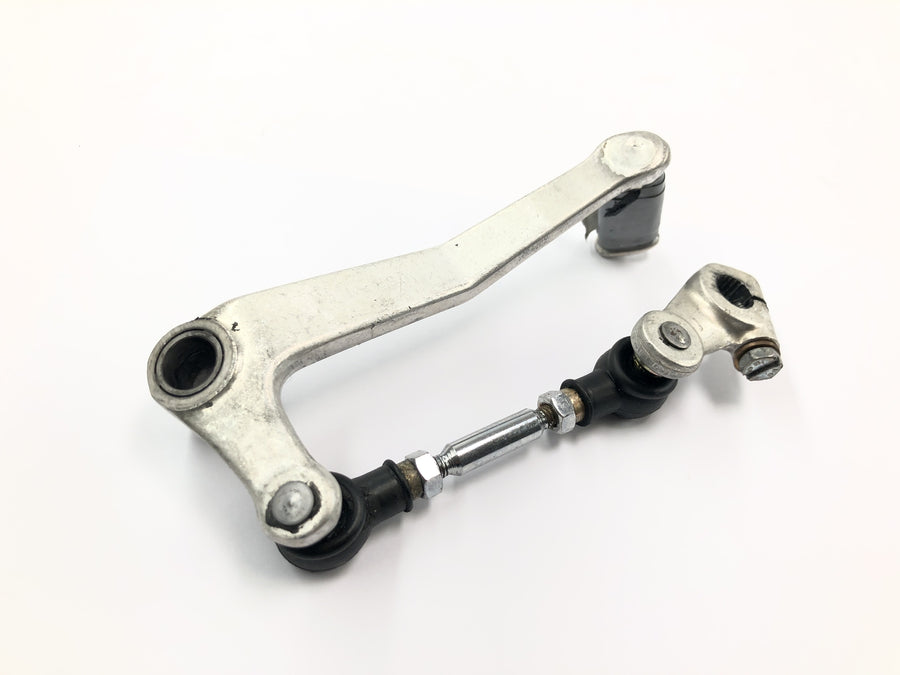 Suzuki GSX R 1100 GU74C [1987] - shift lever with shift linkage shift lever deflection
