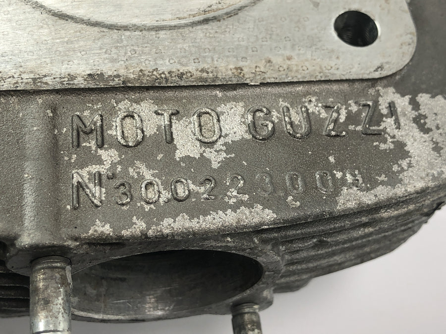 Moto Guzzi V10 Centauro [1998] - culasse culasse droite