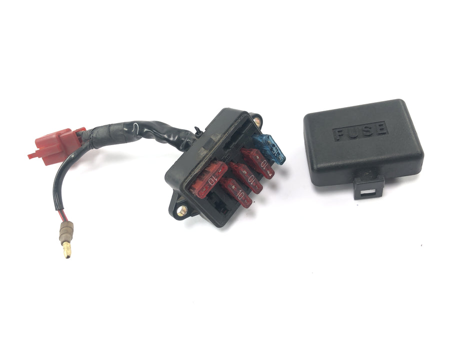 Honda NX 650 Dominator RD02 [1994] - Fuse box fuse box