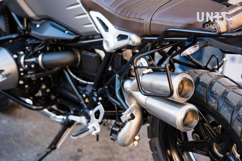 BMW R nineT 1200 Pure [2017-2023] - Seitentasche Scram aus Spaltleder 22L-30L + Double Frame