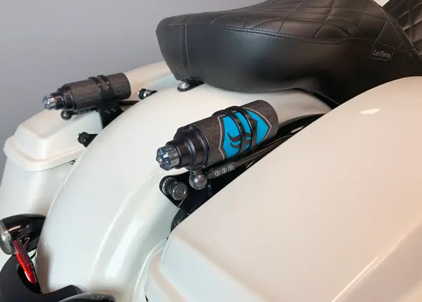 Harley-Davidson FLTRX 1923 Road Glide 117 [2026] - REVO ARC Remote Reservoir External Mount - Image 8