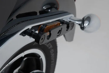 Harley-Davidson Softail Low Rider [2018–2020] – SLH Seitenträger links