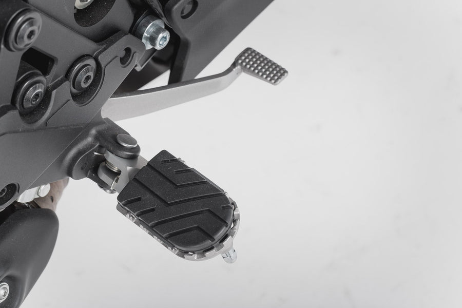 Kawasaki Versys-X 300 [2019] - ION Fußrasten-Kit – Bild 1
