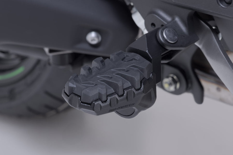 Kawasaki Versys 1100 [2025-2026] - Paire de repose-pieds EVO, version FRS.08.112.10400/B – photo 1