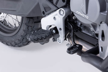 CFMOTO 800 MT-X [2025-2026] - Jeu de repose-pieds EVO, version FRS.10.112.10000/B – photo 2