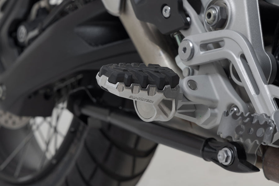 Triumph Tiger 1200 [2022-2024] - EVO Fußrasten-Kit – Bild 1