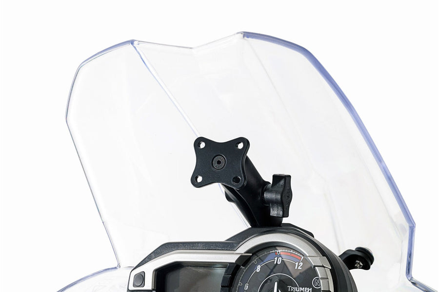 Triumph Tiger 800 XC [2017] - Navi holder in the cockpit – picture 4