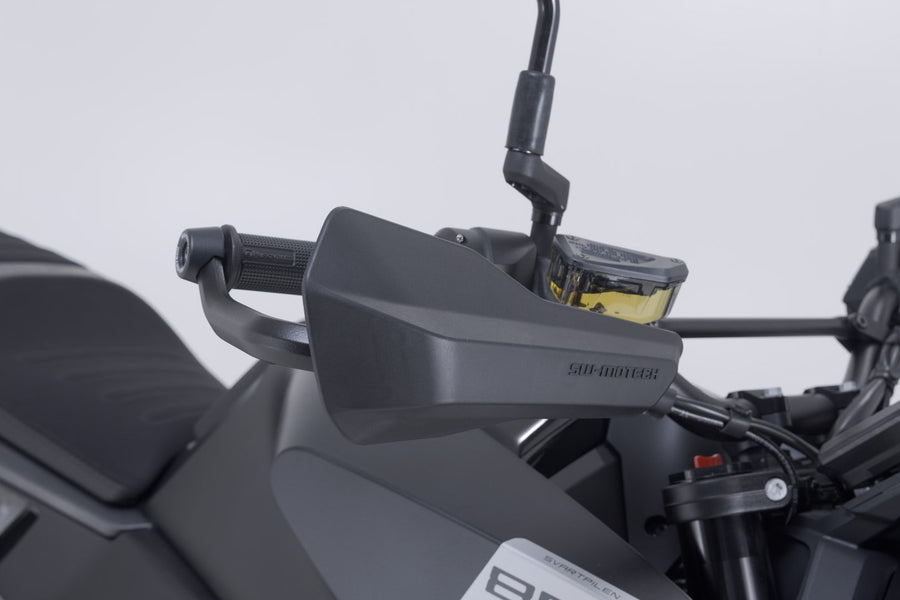 Husqvarna Svartpilen 801 [2024] - Kit de protection des mains sport – photo 3