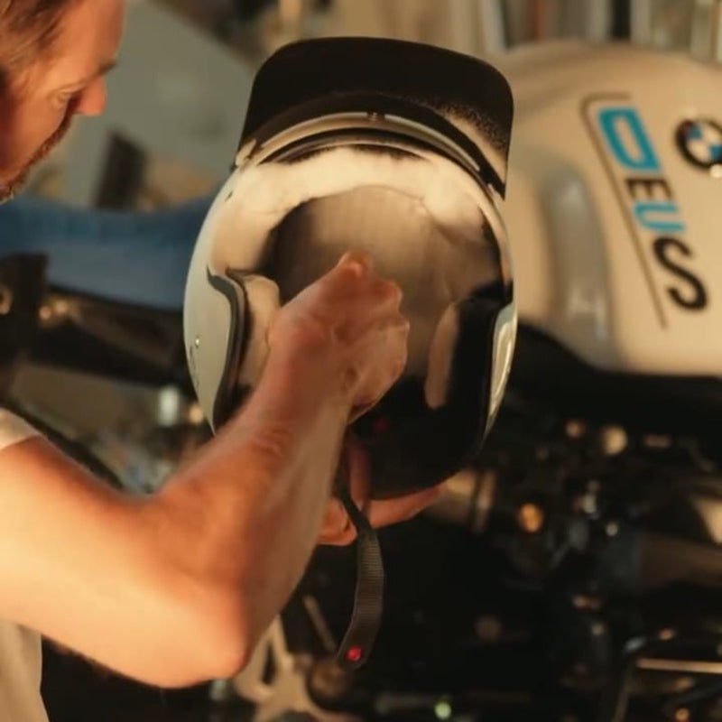 BMW R nineT 1200 Scrambler [2016-2023] - Helmet Care Spray