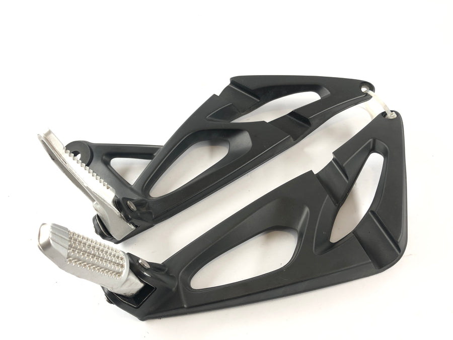 BMW K 1300 R [2010] - Jeu de repose-pieds passager