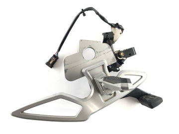 Can Am Spyder SM5 [2009] - Repose-pied Repose-pied conducteur gauche avec pédale pour le frein de stationnement - 0