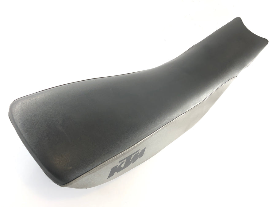 KTM 640 LC4 Prestige [2003] - Selle