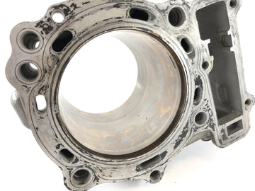 Suzuki DL 1000 V-Strom [2006] - Cylindre avec piston à l'arrière - 0