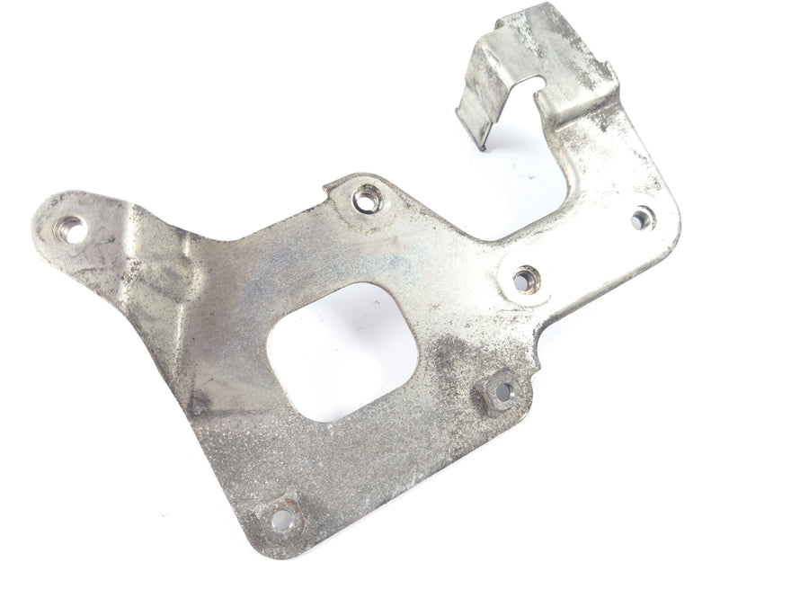 Honda NTV 650 RC33 - plaque de retenue