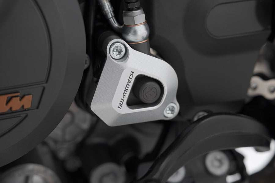 KTM 1090 Adventure [2018] - Clutch slave cylinder protection – picture 1