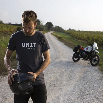 BMW R 1150 R [2000-2006] - Unit Garage T-Shirt