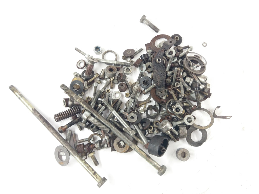 Cagiva Alazzurra 350 [1985] - Vis et pièces restantes