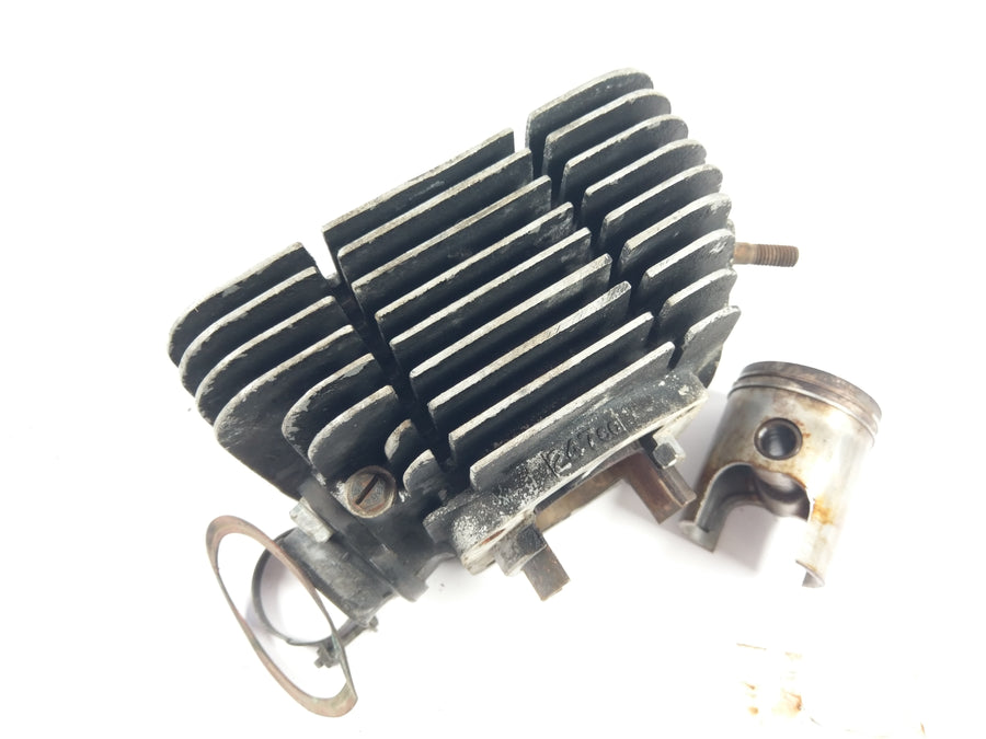 Yamaha RD 250 DS7 - cylinder with piston