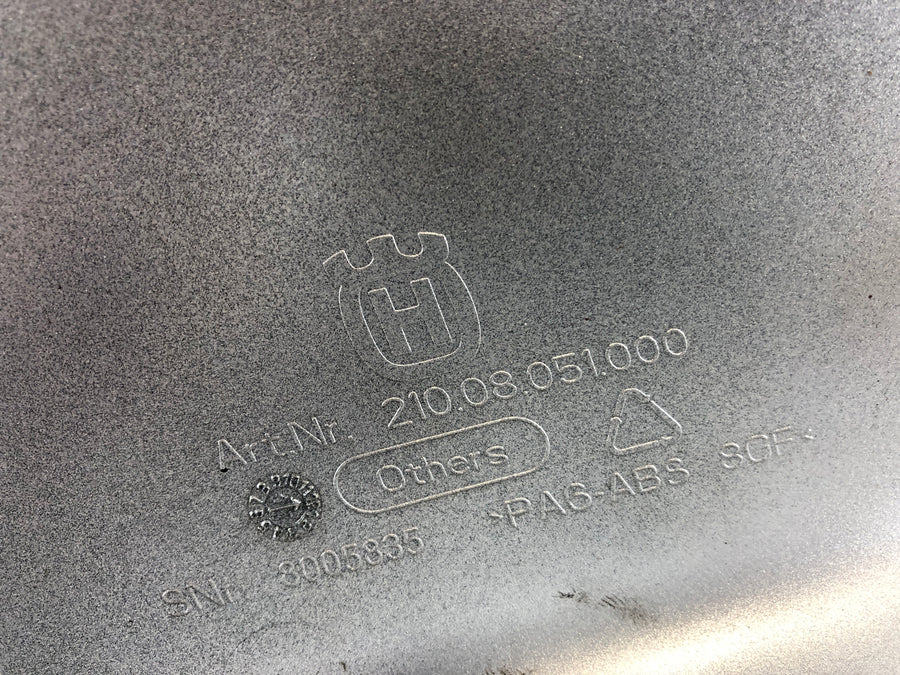 Husqvarna 701 Vitpilen [2018] - Carénage de réservoir droit